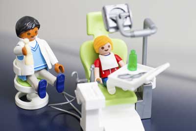 Kinder sind beim Zahnarzt Dr. Anders willkommen.